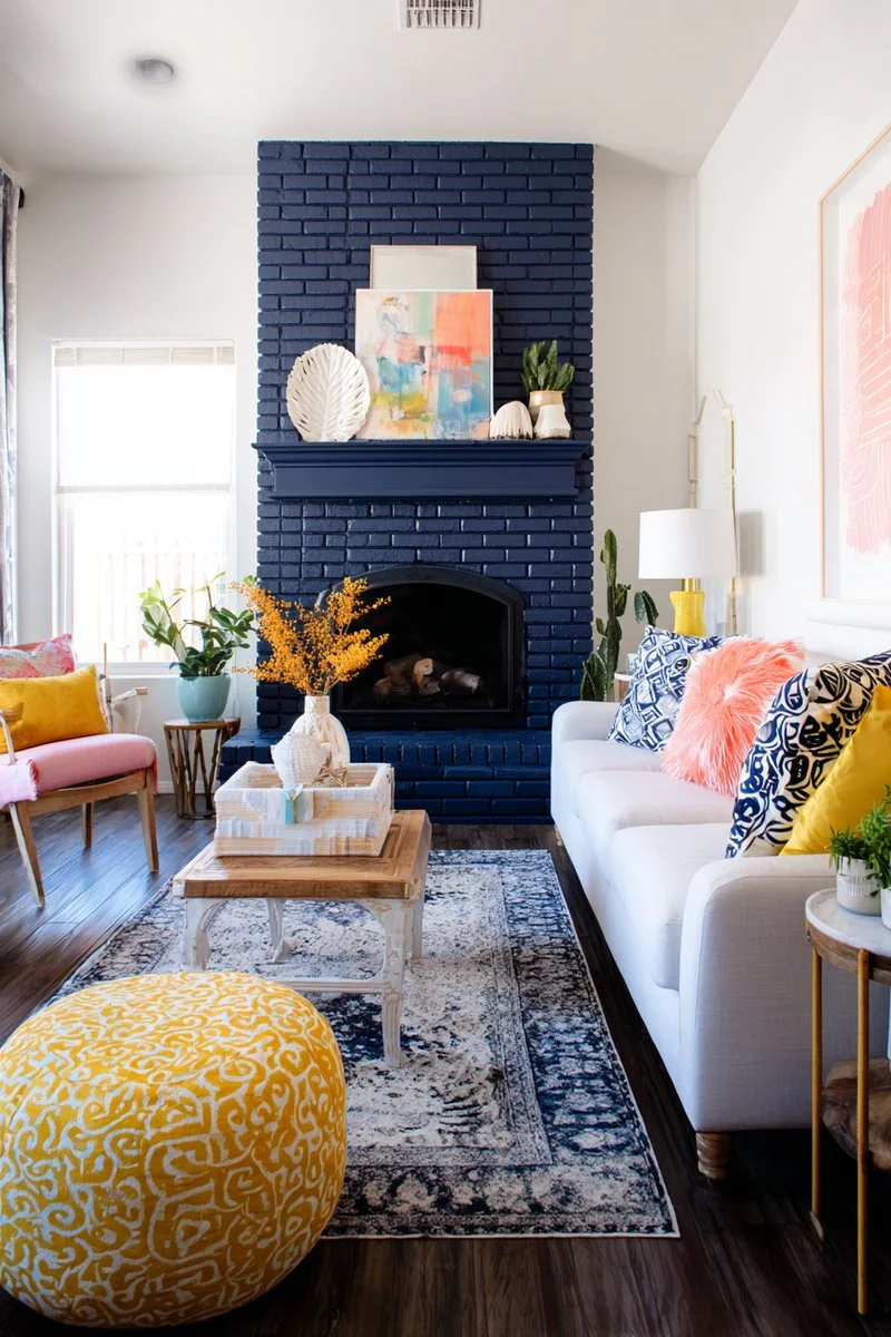 20 Cozy Fireplace Ideas to Transform Your Living Room in 2025 - Item 7