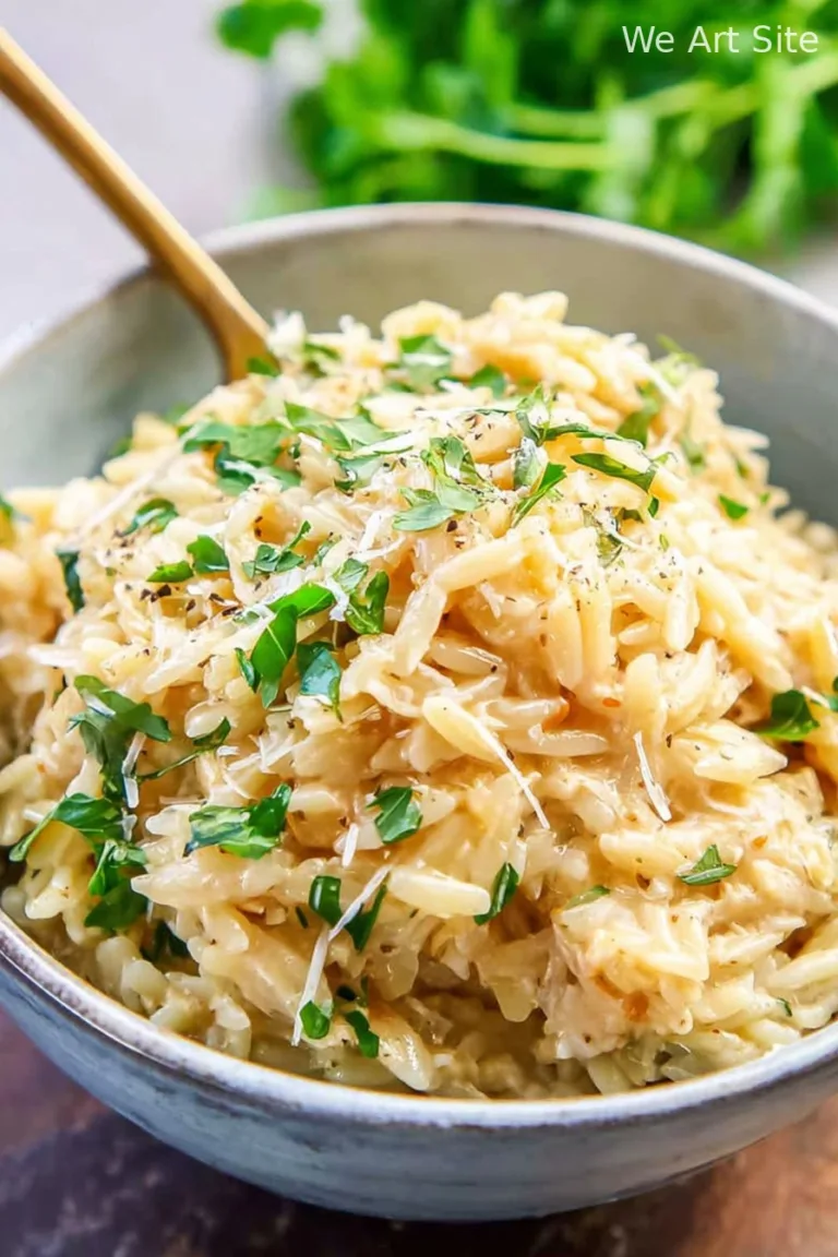 15 Minute Creamy Garlic Parmesan Orzo
