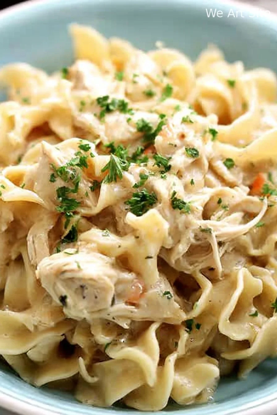 Crockpot Chicken and Noodles