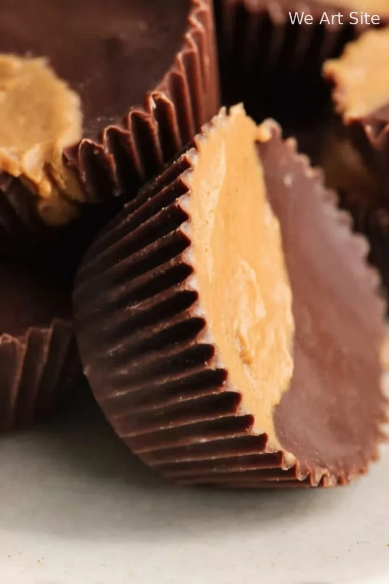 Chocolate Peanut Butter Cup Fat Bomb